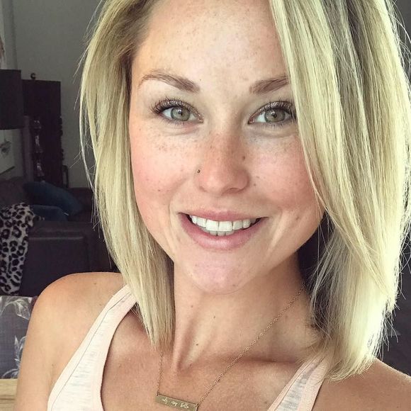 Meet your Posher, Jaclyn - Picture 1 of 1